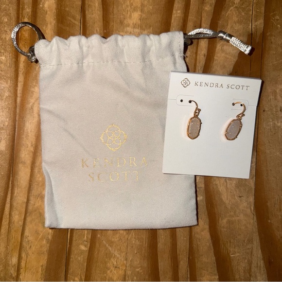 NWT Kendra Scott “Lee” Rose Gold Drop Earrings in Iridescent Drusy (Nordstrom) - Picture 2 of 5